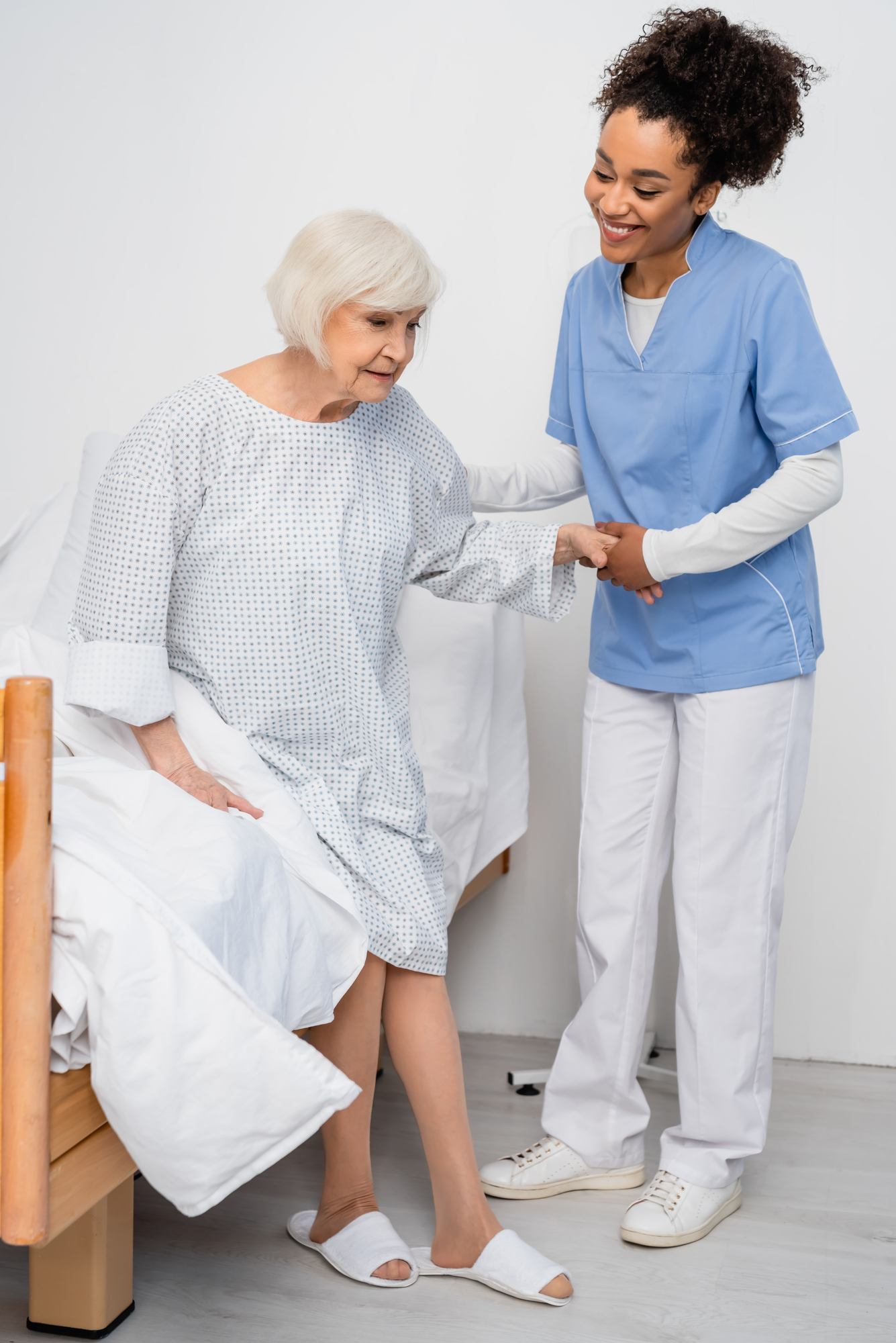 WHY YOU NEED TO USE A GAIT BELT IF YOU ARE A CAREGIVER